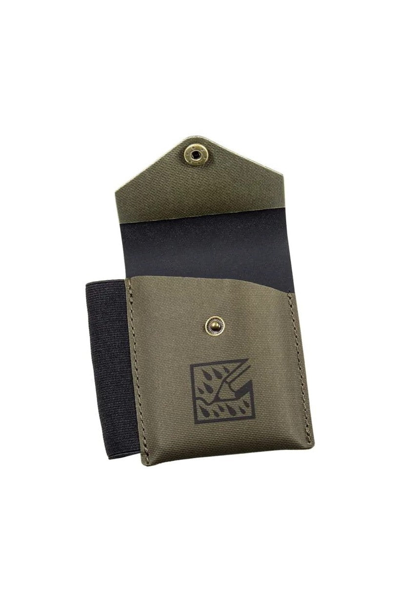 Monsoon case for a small notebook with a pencil - INVICTUSLEGIO