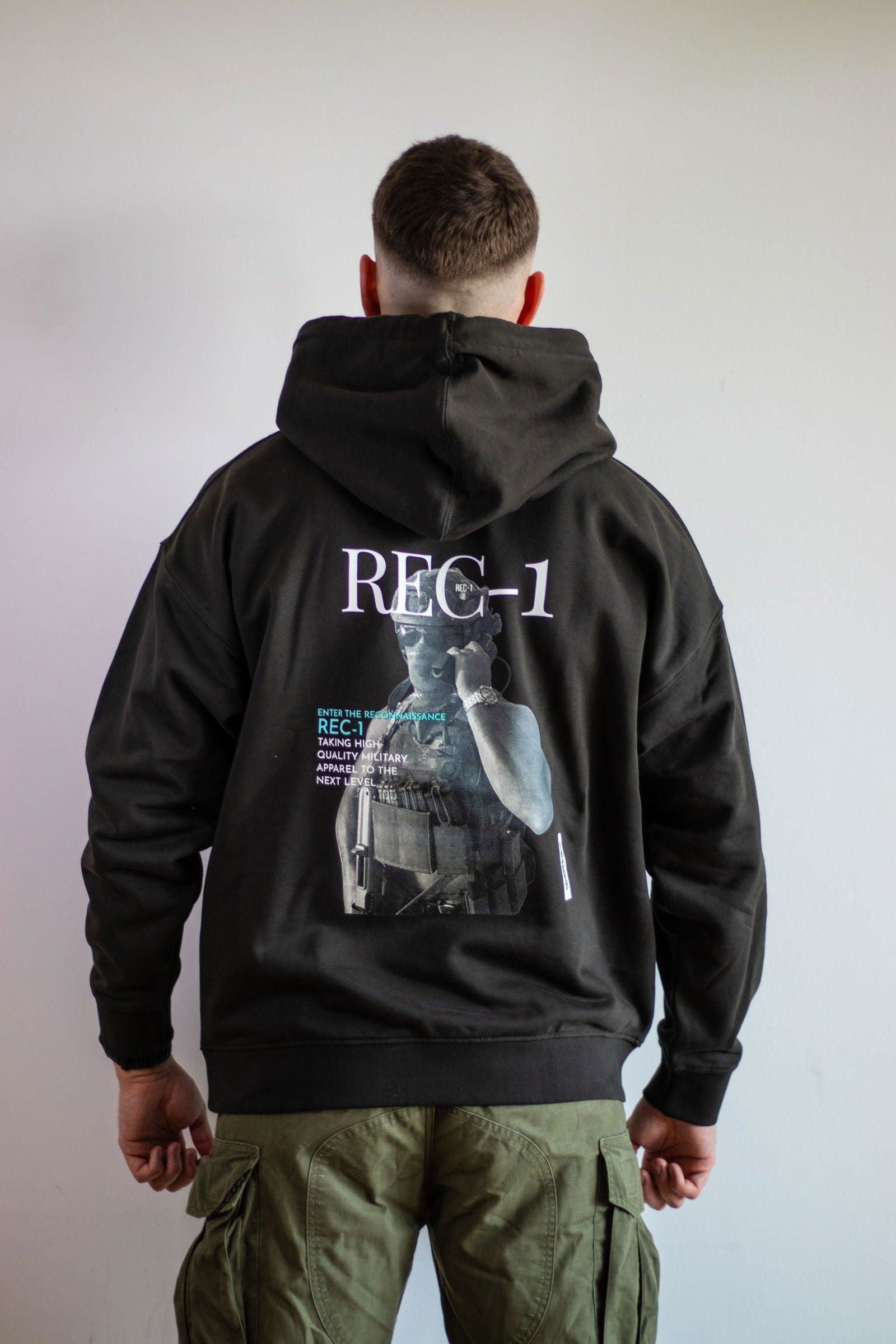 "VOGUE" Hoodie - Off Black - INVICTUSLEGIO